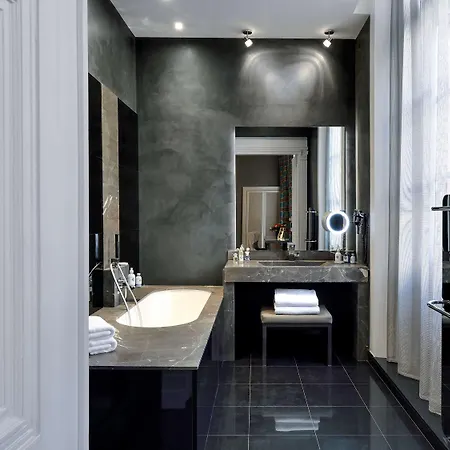 La Cour Des Consuls & - Mgallery Collection Hotel