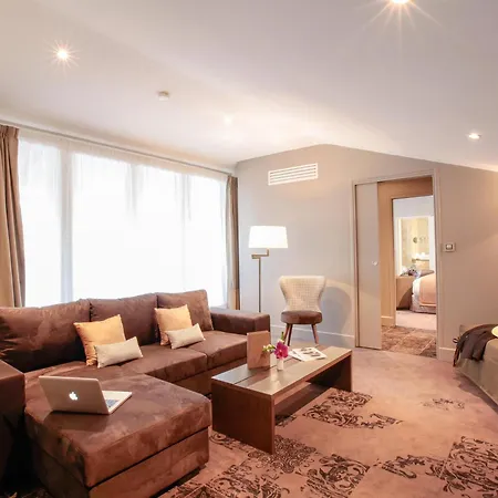 La Cour Des Consuls Hotel&spa - Mgallery