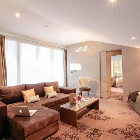 La Cour Des Consuls & - Mgallery Collection Hotel 5*
