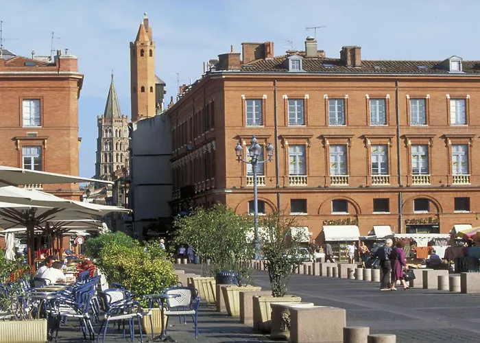 Отель La Cour Des Consuls & - Mgallery Collection