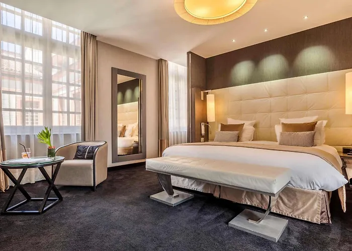 Hotel La Cour Des Consuls Hotel&spa - Mgallery 5*