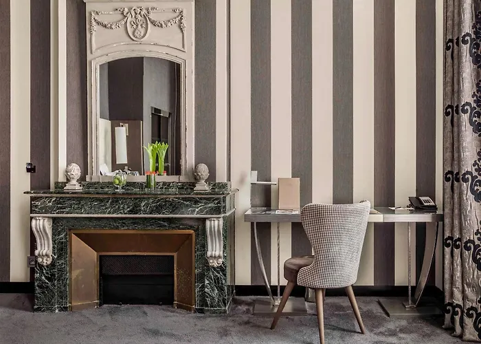 La Cour Des Consuls Hotel&spa - Mgallery 5*