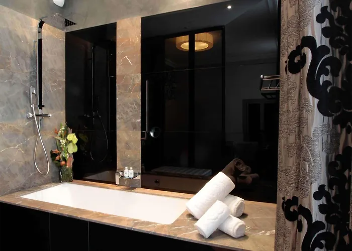 Hotel La Cour Des Consuls & - Mgallery Collection 5*