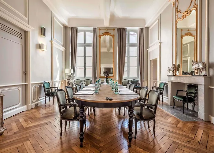 Hotel La Cour Des Consuls & - Mgallery Collection