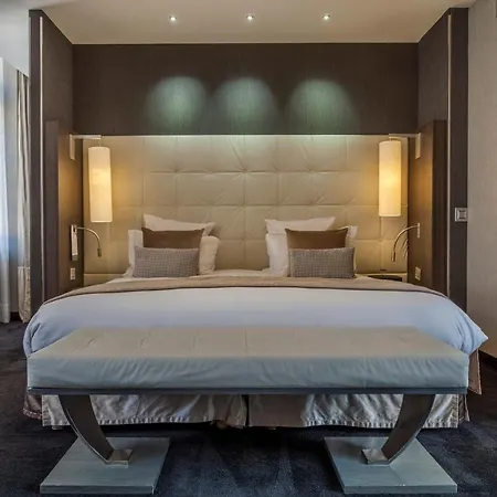La Cour Des Consuls And - Mgallery Hotel